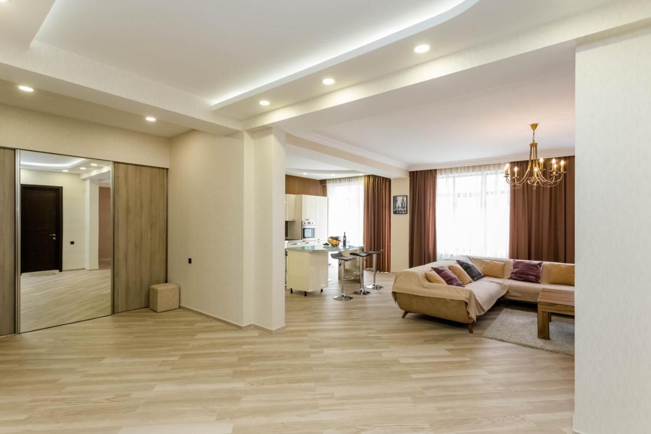 טביליסי Rustaveli Residence III מראה חיצוני תמונה